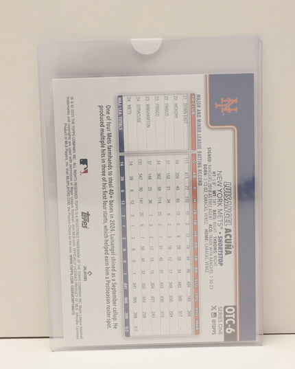 2025 Topps Flagship #OTC-6 Luisangel Acuna Costco Exclusive Oversized SP Mets