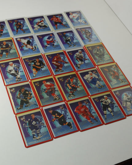 1992-93 Fleer Ultra Hockey Card Set – Complete 2 Box Set (517 Cards)