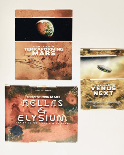 Terraforming Mars + 2 Expansions + 5 GameTrayz – Cards Sleeved VG+