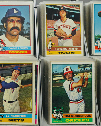 1976 Topps Baseball Set #1-660 + 44 card Traded Set, All Sleeved