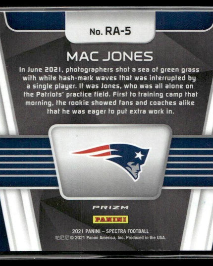 Mac Jones Rookie #140 2021 Panini Spectra Neon Blue #/60 New England Patriots
