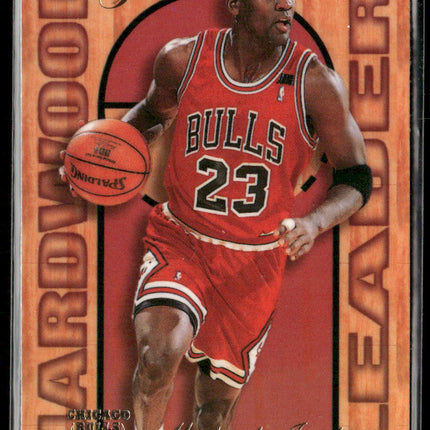 Michael Jordan #4 1995-96 Fleer Flair Hardwood Leader Chicago Bulls