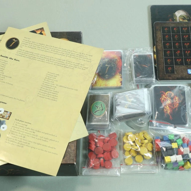 7 (2009) - Wolf Fang (NM) Board Game